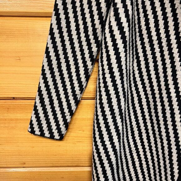 ANDREA JOVINE Oatmeal /Black Stripped Open Front Stretch Cardigan Sweater S - Picture 3 of 4